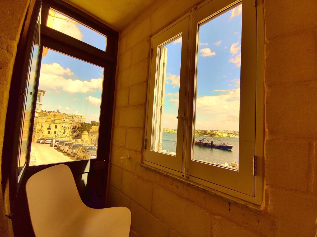Oasis 22 Savynomad Harbour Residences Wow Views Валета Екстериор снимка