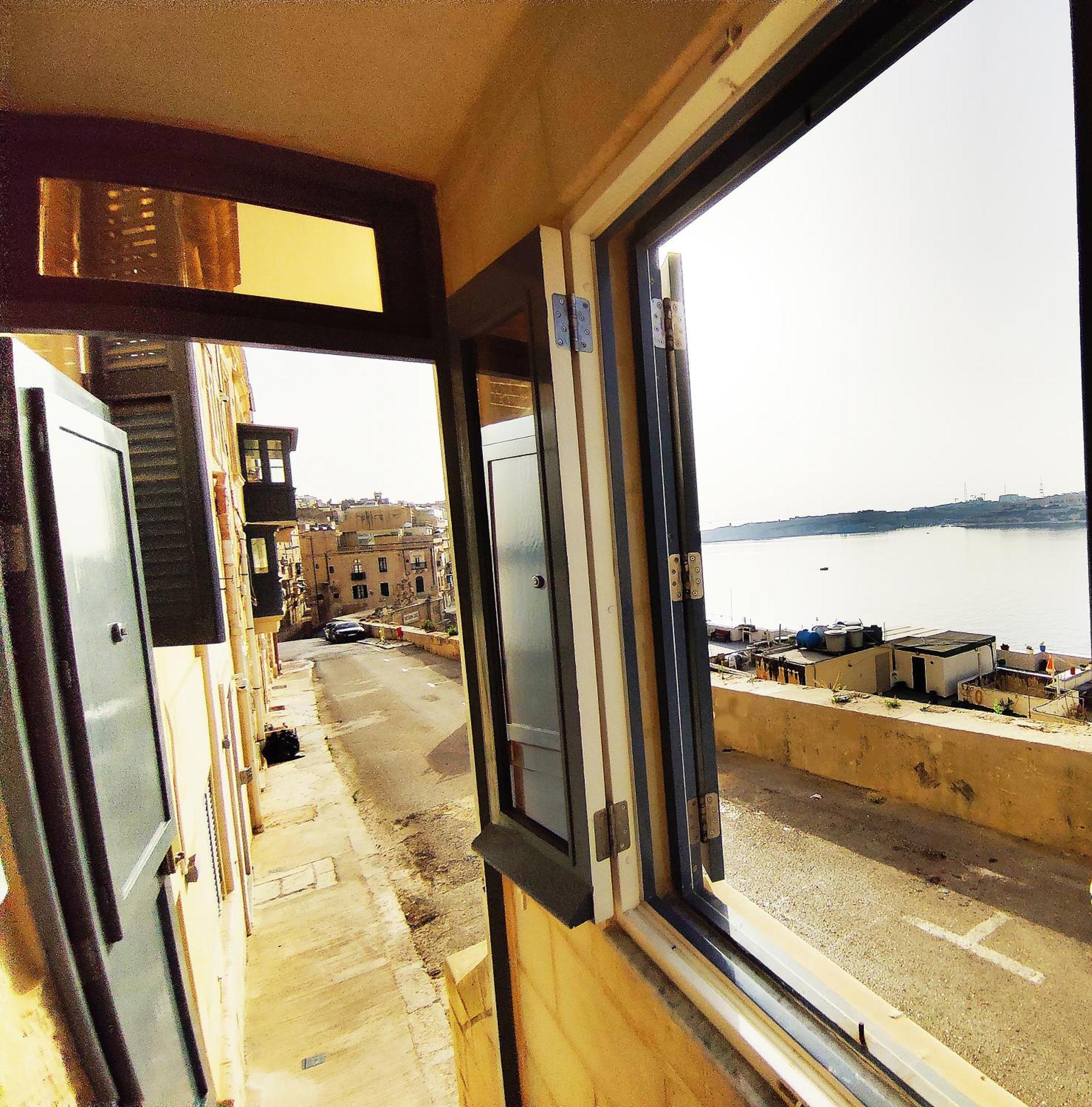 Oasis 22 Savynomad Harbour Residences Wow Views Валета Екстериор снимка