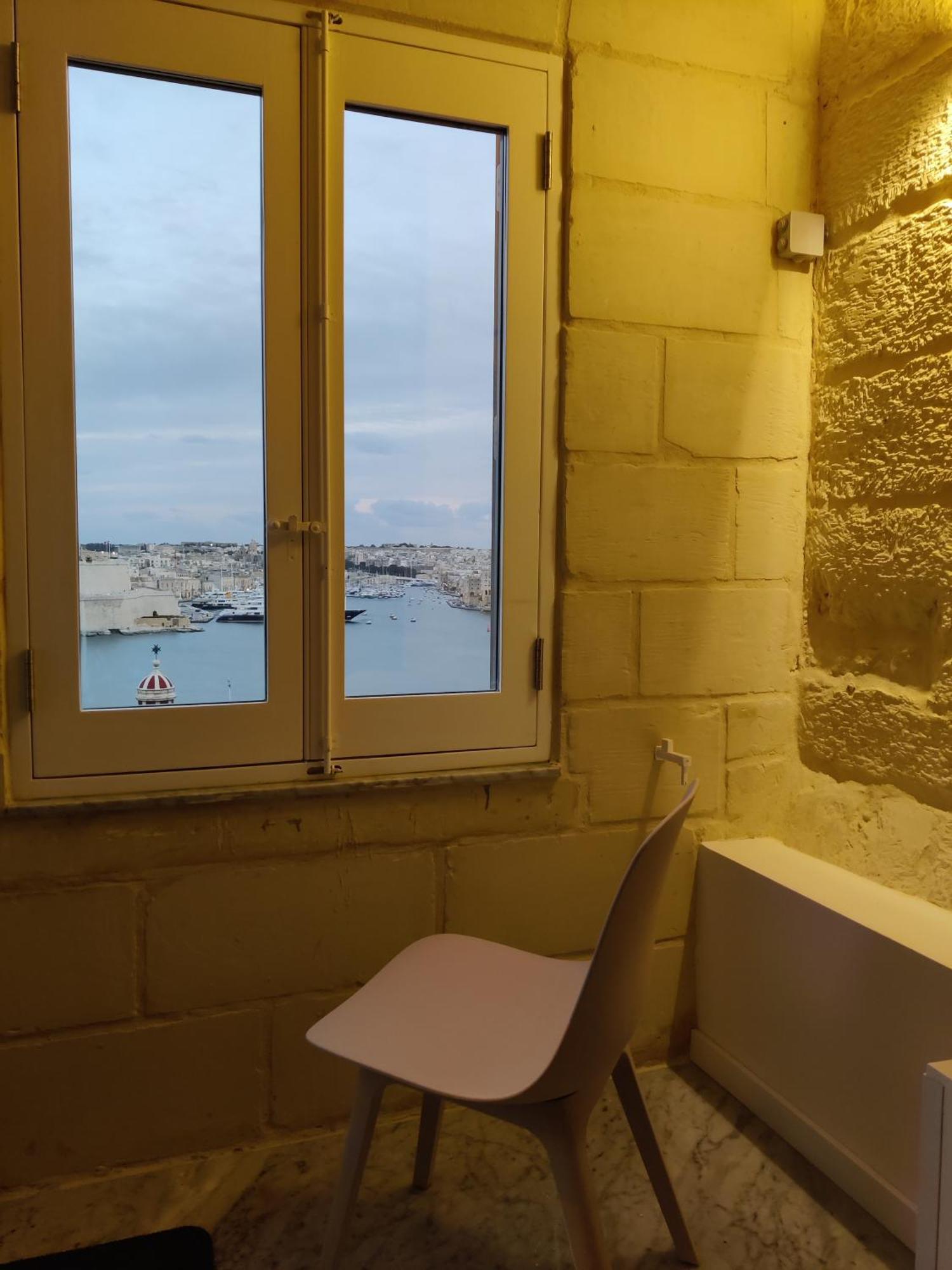 Oasis 22 Savynomad Harbour Residences Wow Views Валета Екстериор снимка